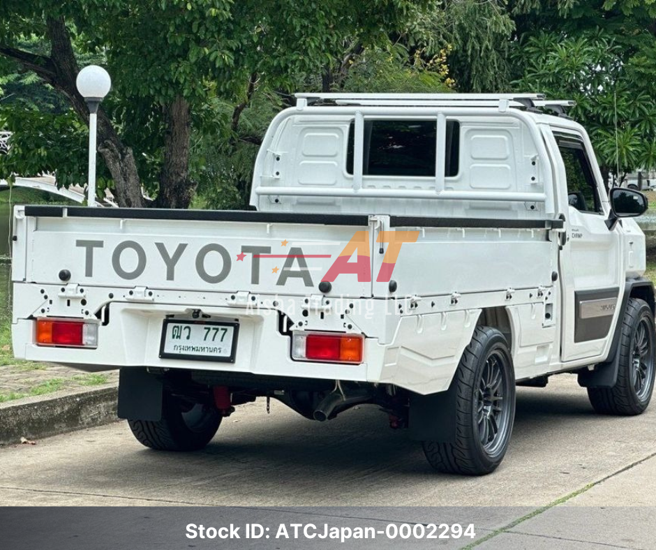 2024 Toyota Hilux Champ